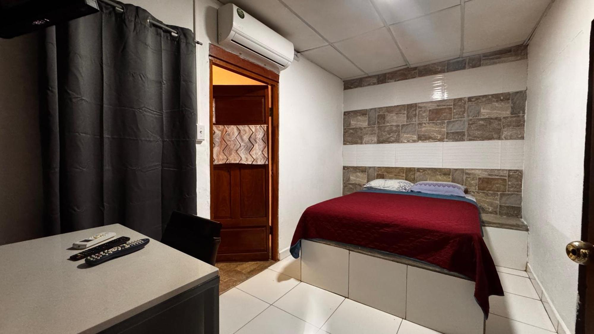 Chambres En Ville Давид Екстериор снимка